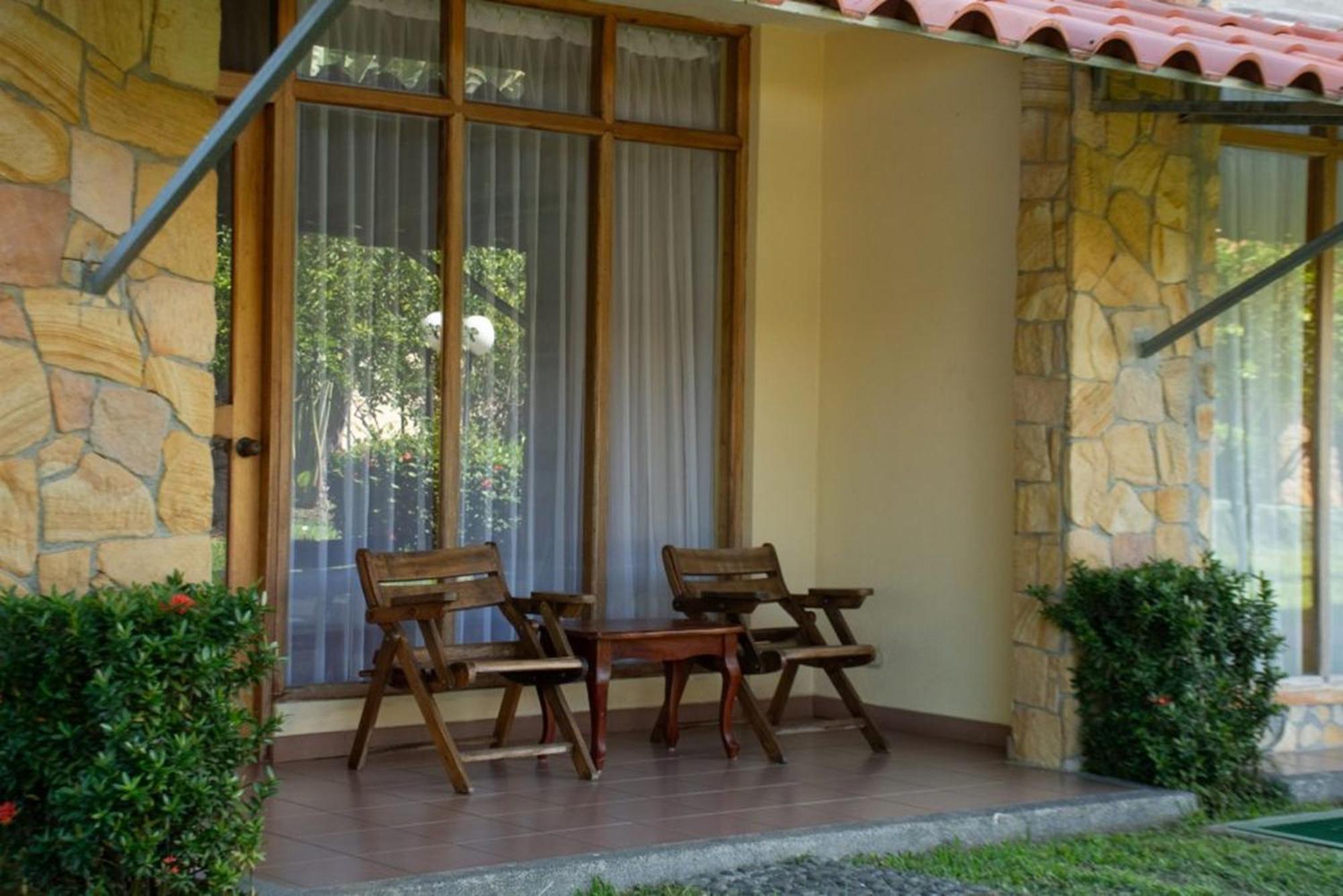 Amapola Hotel Jaco